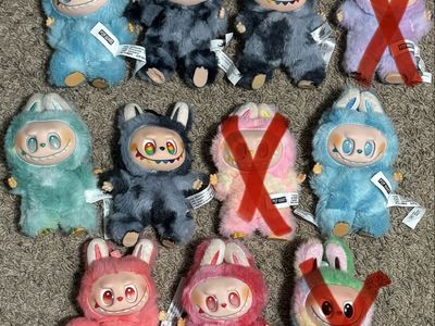 Lafufu Macaron , Big Into Energy, Have A Seat