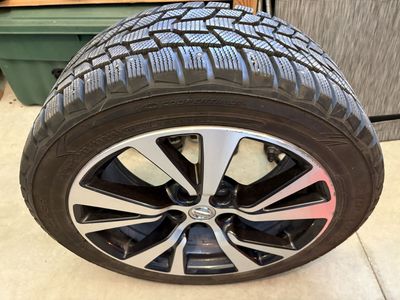 2016-2021 Nissan Maxima alloy rims and snow tires