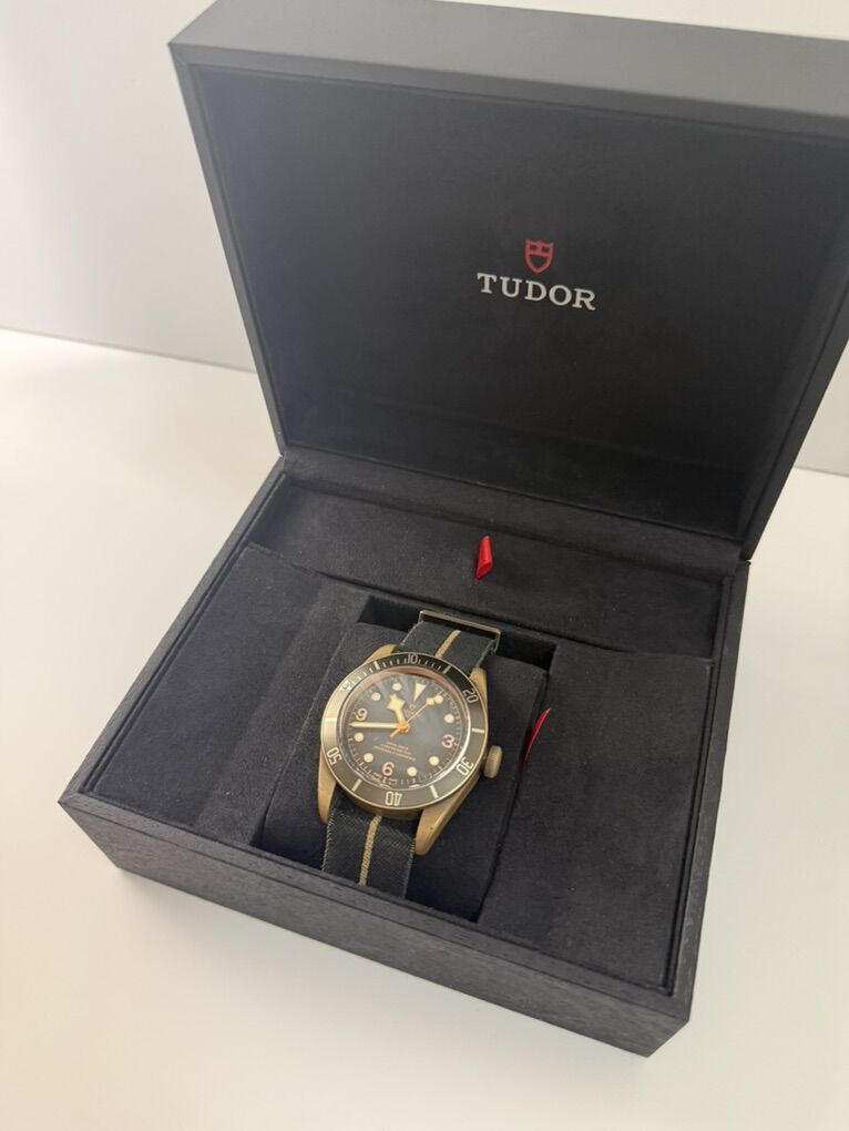Tudor Black Bay Bronze 79250BA 43mm Automatic COSC
