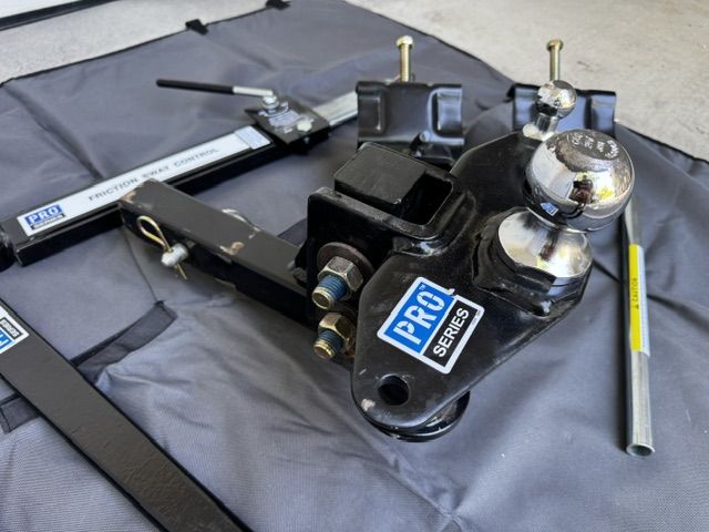 Main image 6