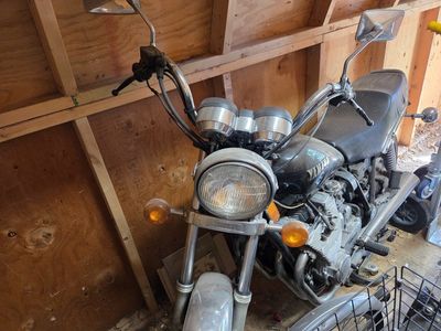 Vintage Yamaha XJ650 Motorcycle - Classic 1981 Model, As-Is