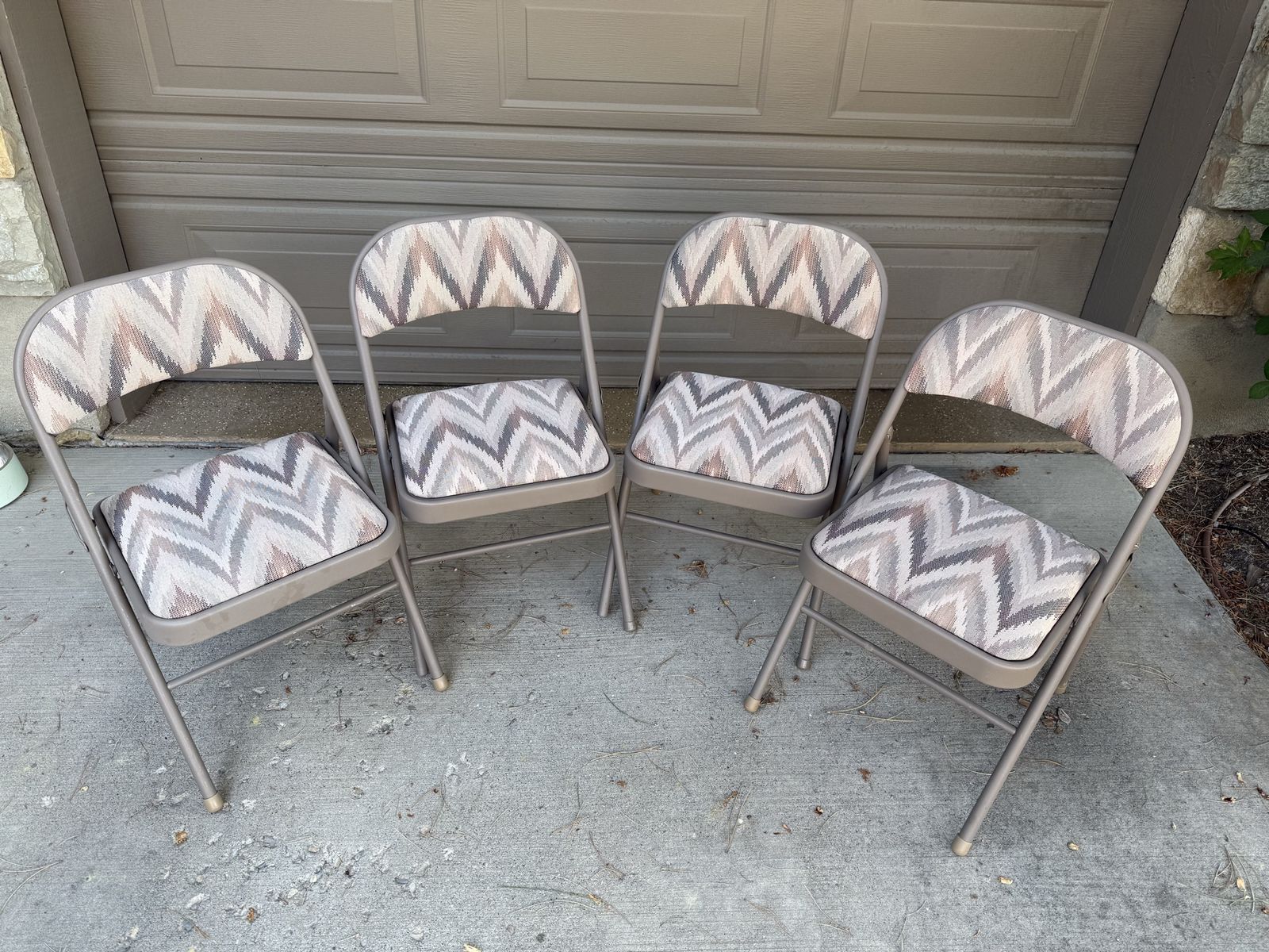 Folding chairs