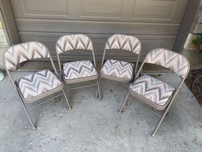 Folding chairs