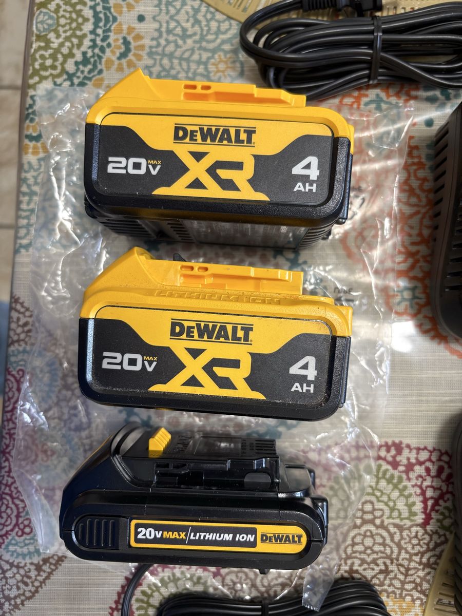 DeWalt 20V Max XR/Atomic bundle