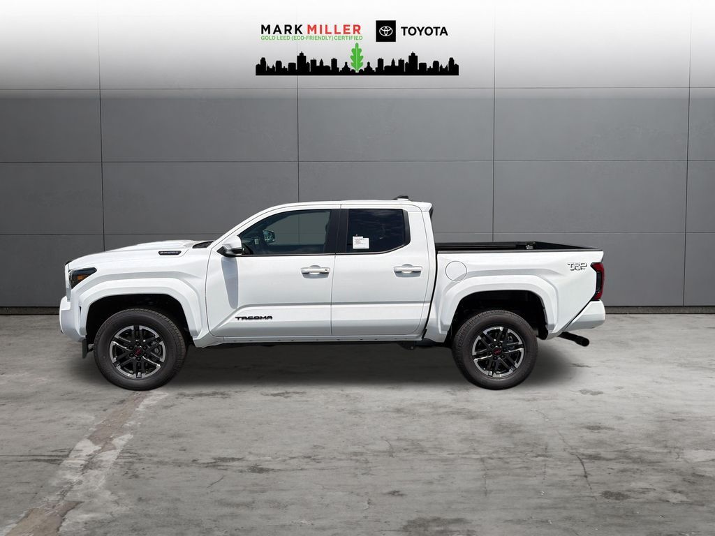 2026 Toyota Tacoma TRD Sport HV
