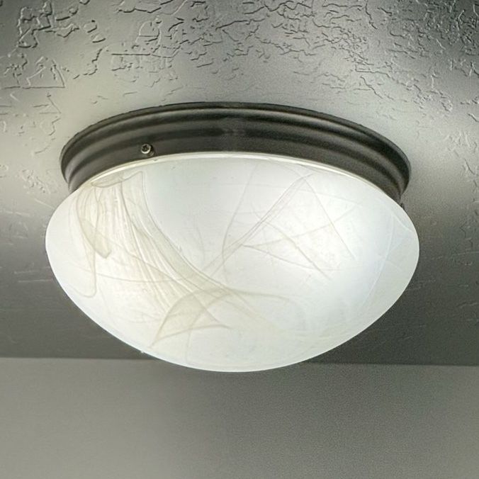Light fixtures