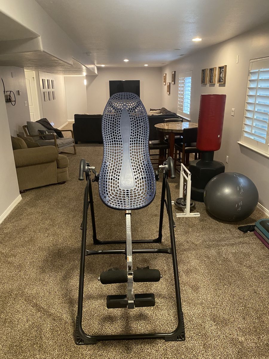 Teeter inversion table
