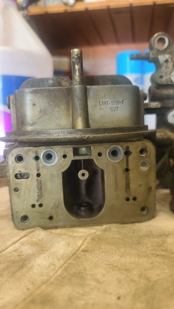 gold holley 1850-1  600 cfm parts