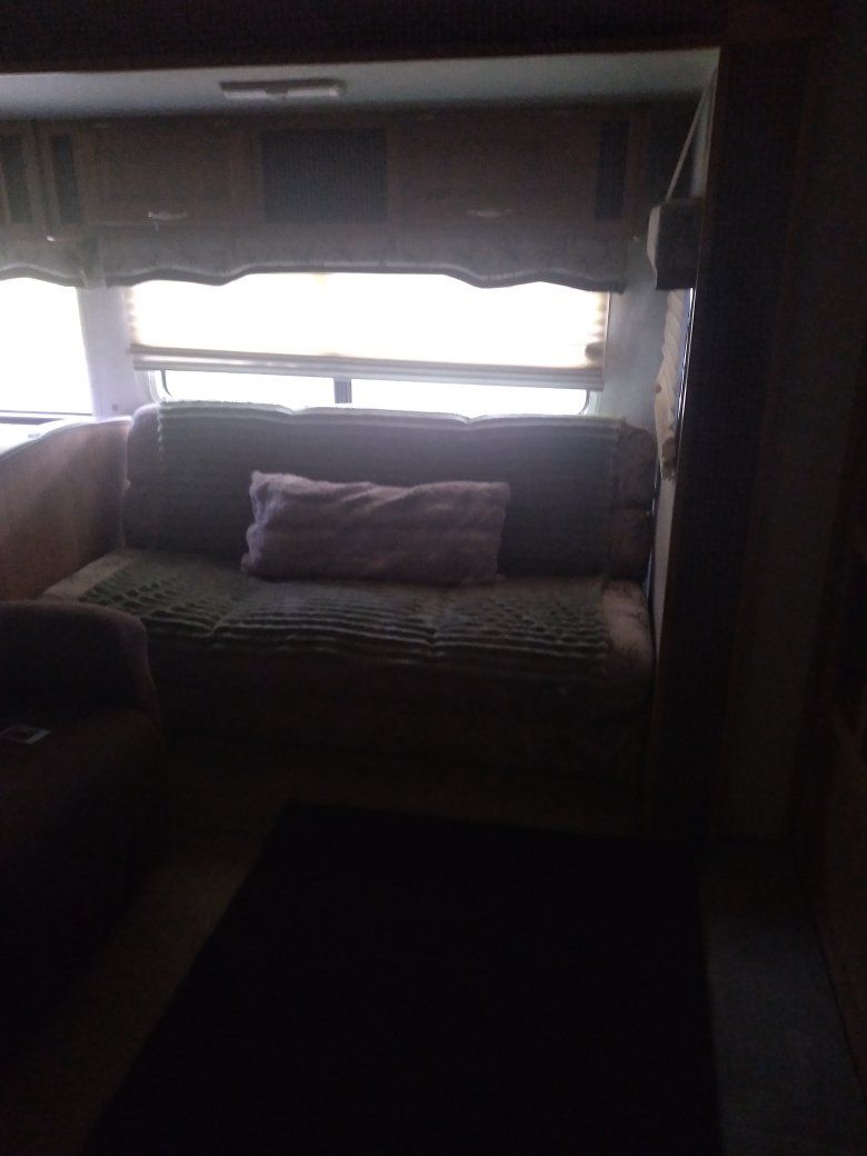 Main image 5