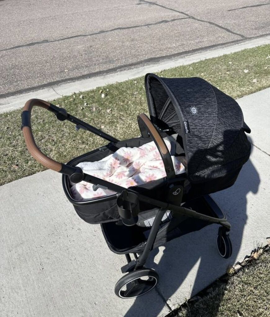 Evenflo Stroller Bassinet Carseat Baby Free Deliv