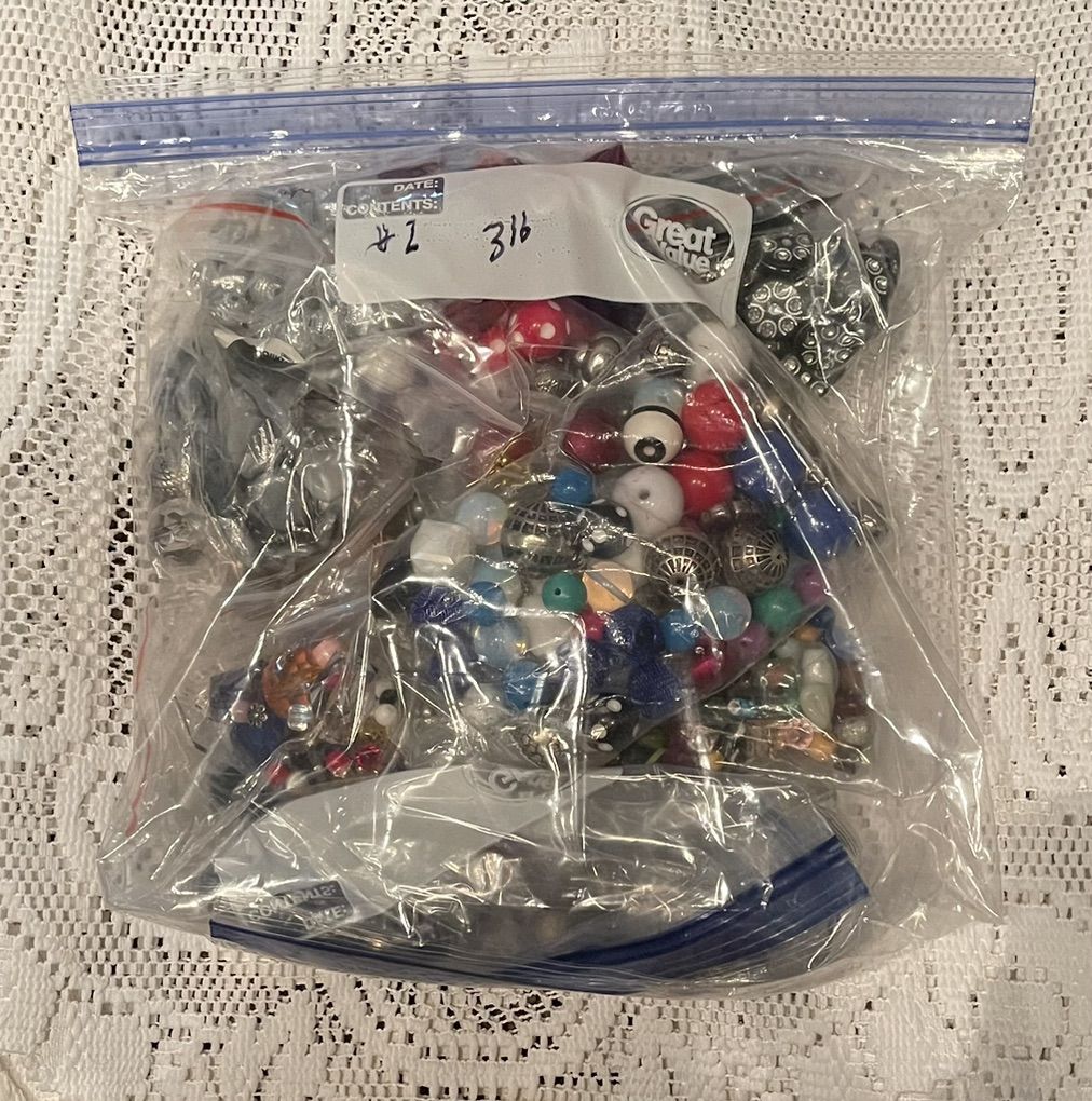 3 Lbs Assorted Beads Lot #4