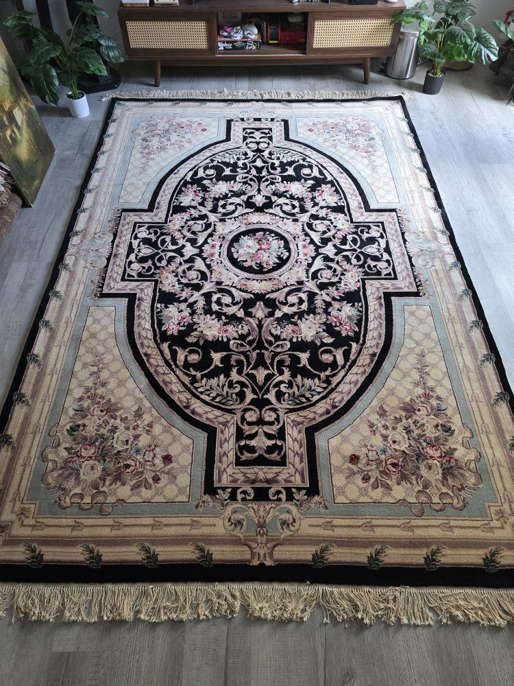6x9 New Savonnerie Style Handknotted Wool Rug