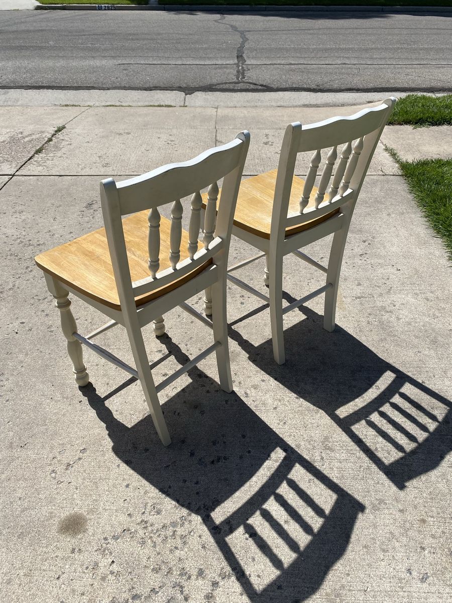 Bar Stools with White