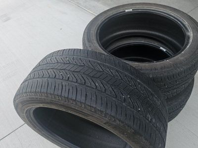 Exclaim HPX 235/45 R18 94V All-Season Radial Tires - Set of 4