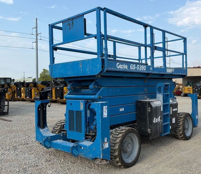2015 Genie GS 5390 Scissor Lift 
