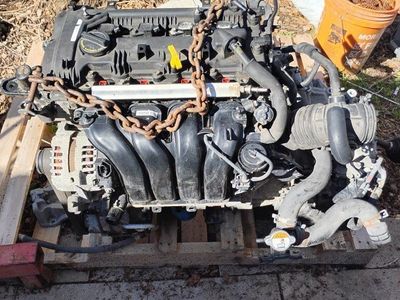 2016 Hyundai Elantra engine and transmission