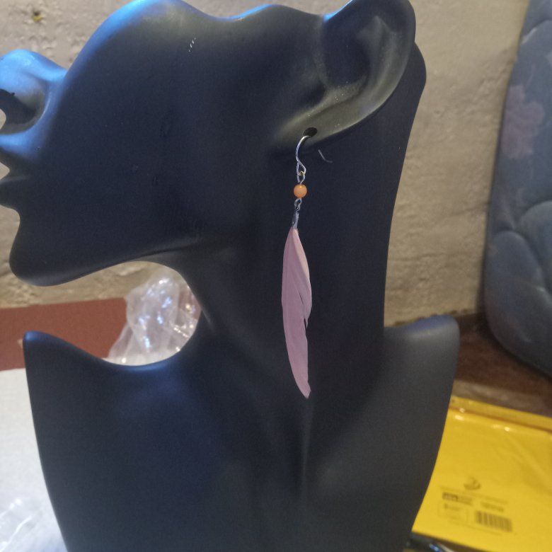 feather earrings