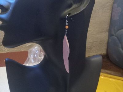 feather earrings