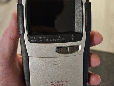 Casio tv-880 portable TV 1999