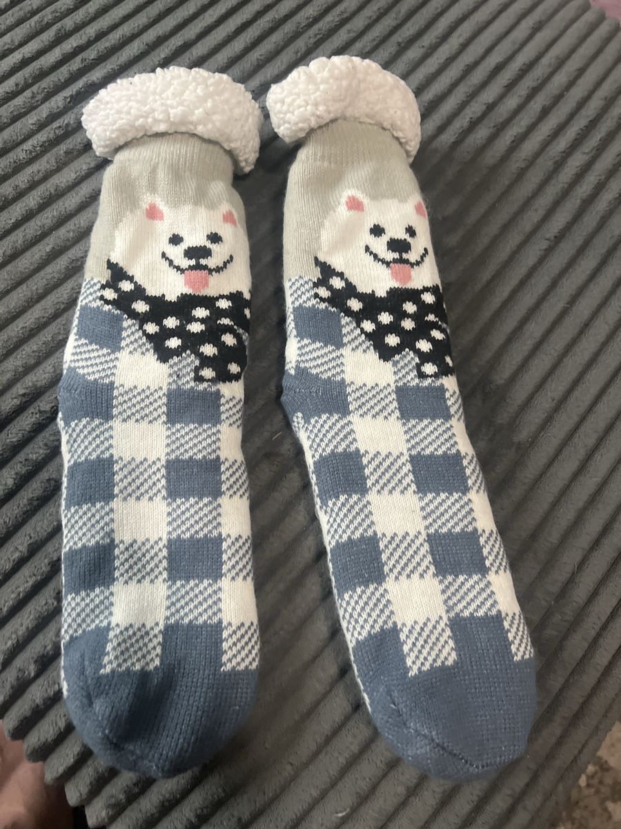 Fuzzy warm slipper socks