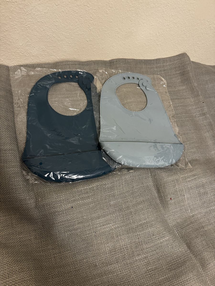 Silicone Baby Bibs - Set of 2