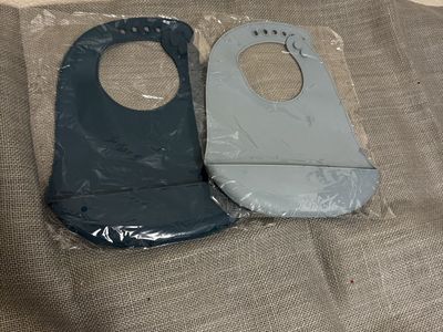 Silicone Baby Bibs - Set of 2