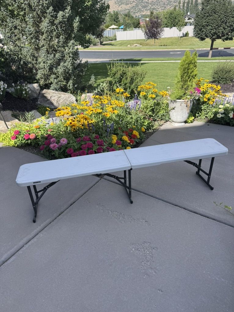 Lifetime 6’ Folding Bench with Carry Handle