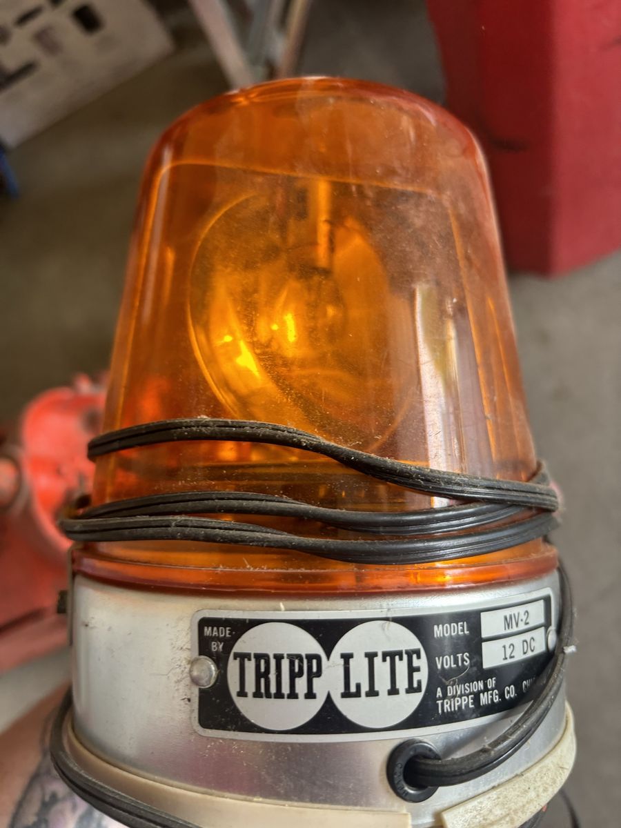 Tripp Lite MV-2