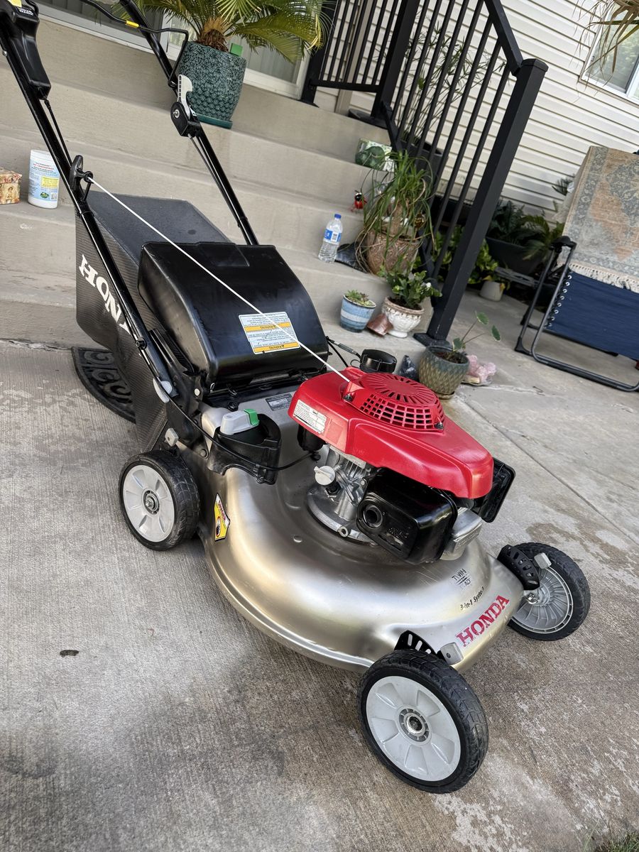 Honda HRR216