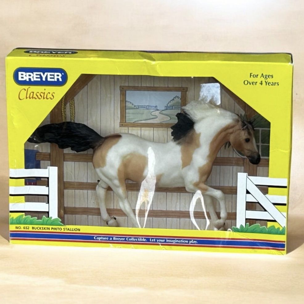 Breyer Classics Buckskin Pinto Stallion No. 652 Model Horse in Box