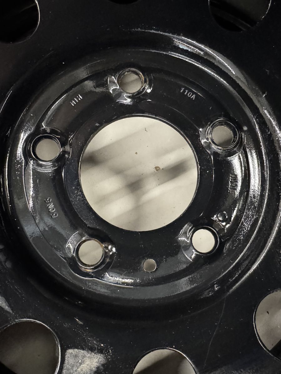 5 on 5 15 inch tailor rim like new