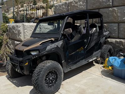 2019 Polaris General 1000- 6 seats, low miles