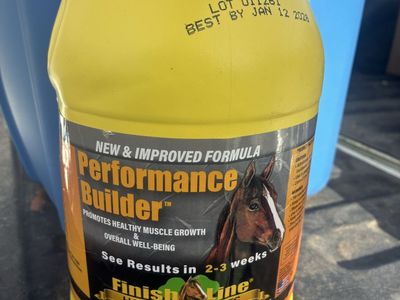 Performance Builder Finish Line Horse - gallon