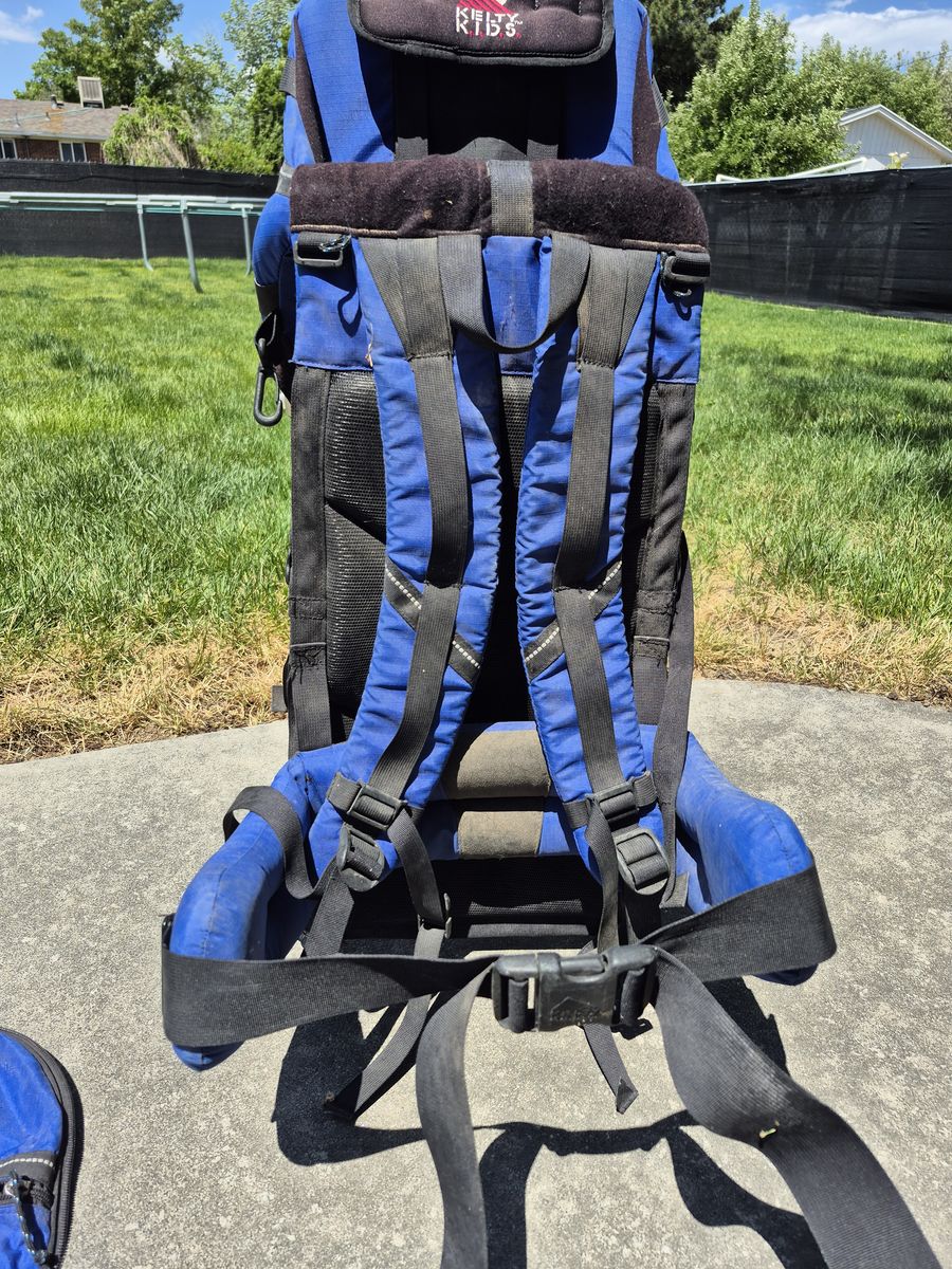 Kelty Kids hiking kid carrier