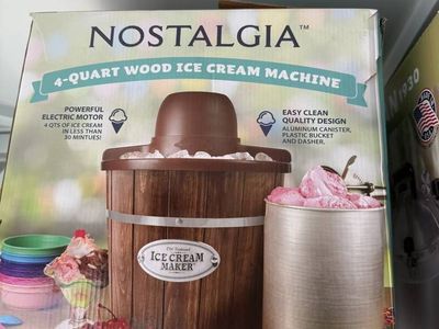 Nostalgia 4-Quart Wood Ice Cream Maker