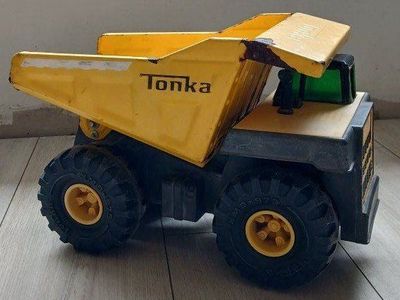 Tonka Dump Truck
