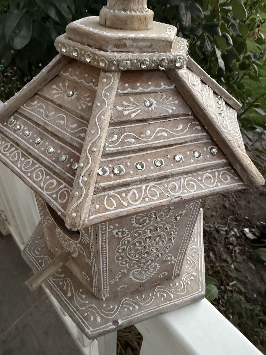 Main image 2