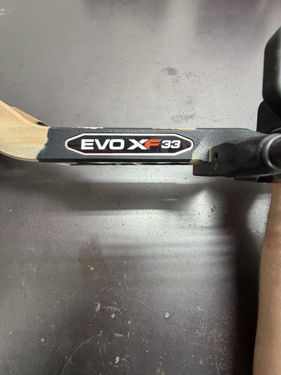 PSE EVO XF33 Compound Bow - Left Handed