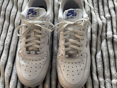 Nike Air Force 1 Low White/Royal Blue Custom Stitched Sneakers Women’s Size 6
