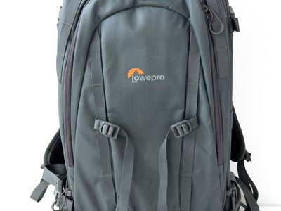 Lowepro Whistler BP 450 AW Backpack, Grey Camera,Photographer's Equipment Bag