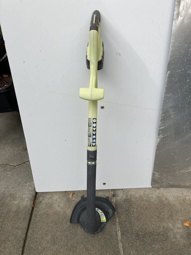 Ryobi P2003 10in 18v String Trimmer