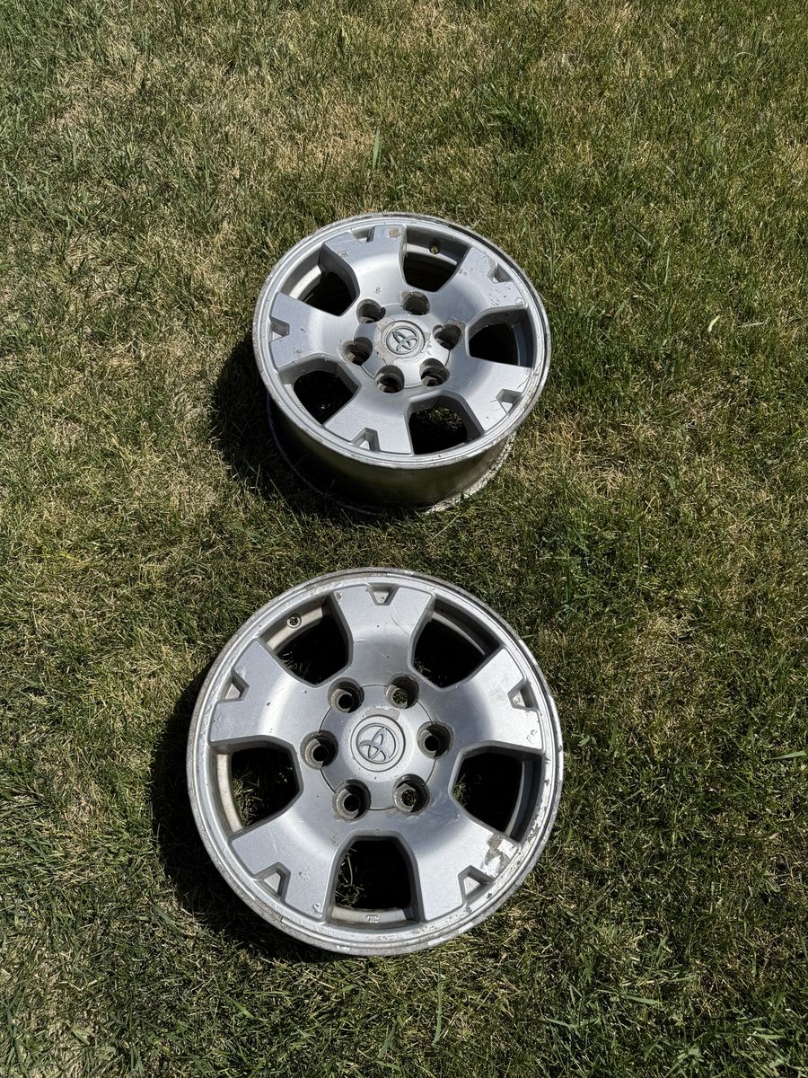 OEM Toyota Tacoma 16" Silver Alloy Wheels