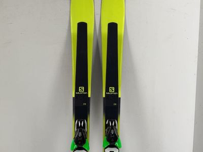 Salomon XDR 79 CFR Skis w/ Salomon Mercury 11 Demo Bindings