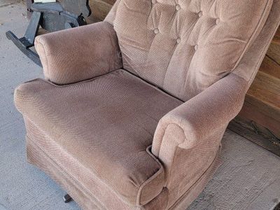 Free chair
