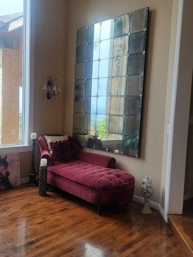 Main image 13