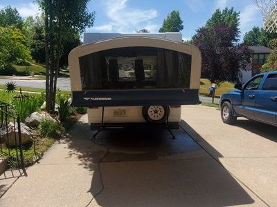 Fleetwood Folding Trailers Camping Trailer, 2005 Model,Valor, 3500 GVWR