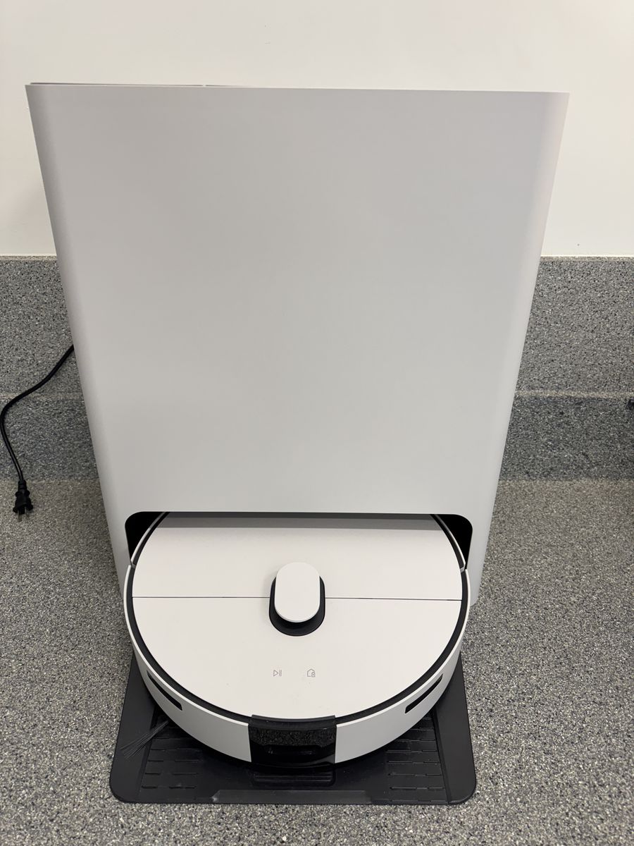 Samsung Robot Combo Vacuum and Mop with self-cleaning – Samsung Bespoke Jetbot Combo