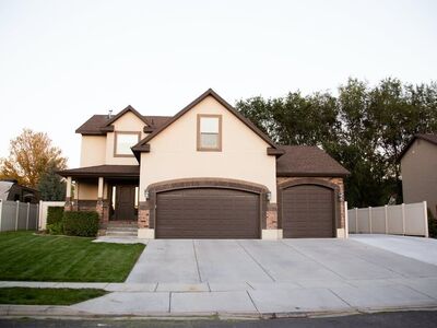 Room for rent all utilities included