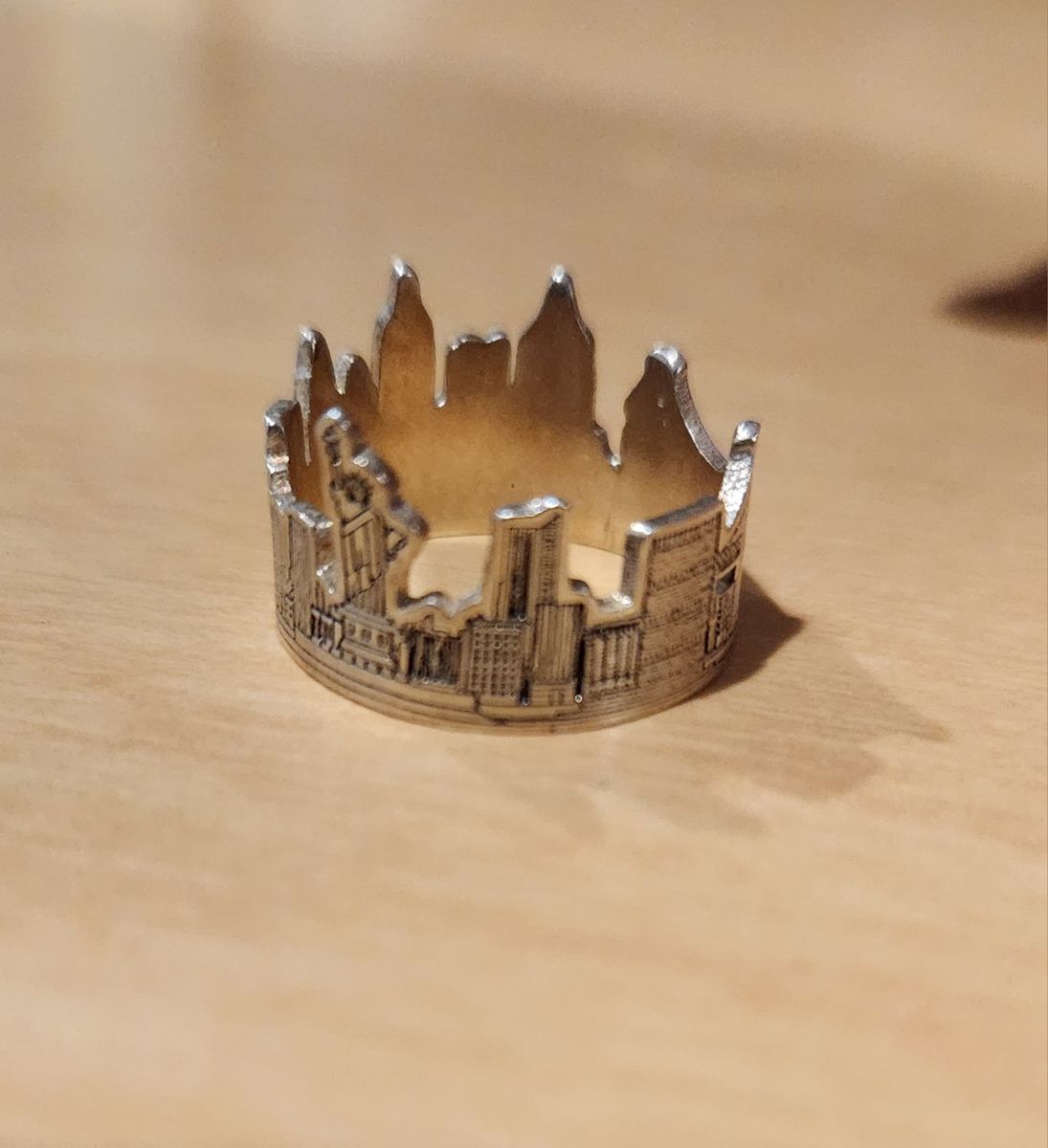 New York City Skyline Ring - Silver Tone Cityscape Band, Statue of Liberty & Brooklyn Bridge Detail