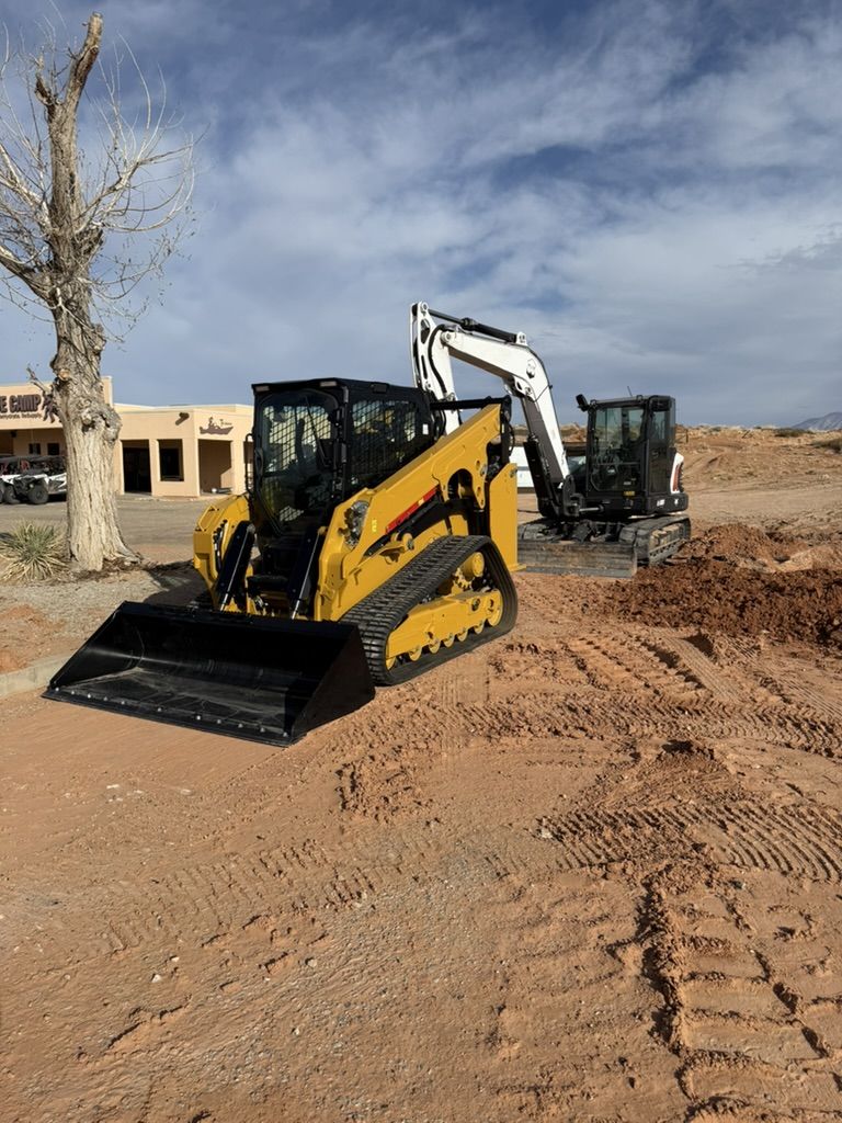 Cat 275, Extra Large Track Skid CTL for Rent. Made for Heavy Duty Work
